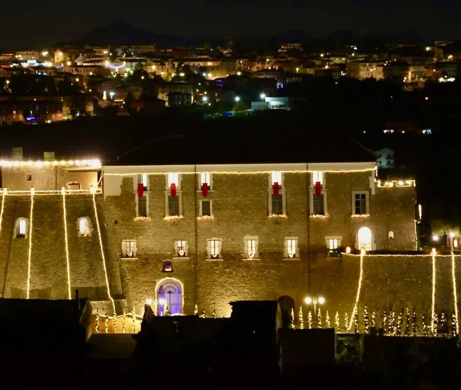 mercatini-di-natale-al-Castello-dellettore-1 mercatini-di-natale-al-Castello-dellettore-1